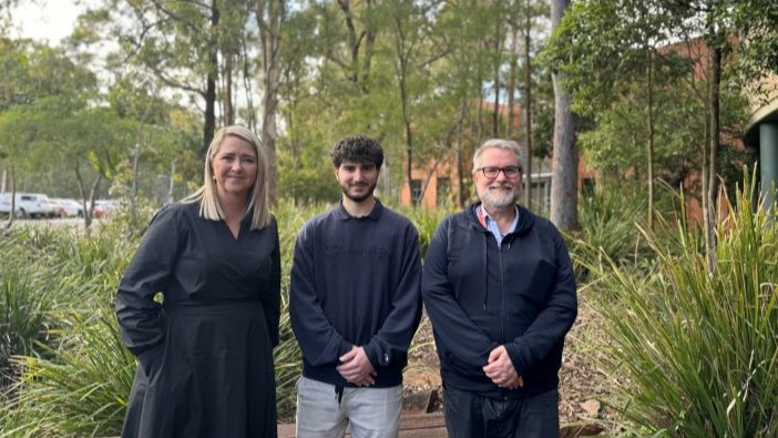 Emma Brokate, Nader Alkaysi, Professor Craig Simmons